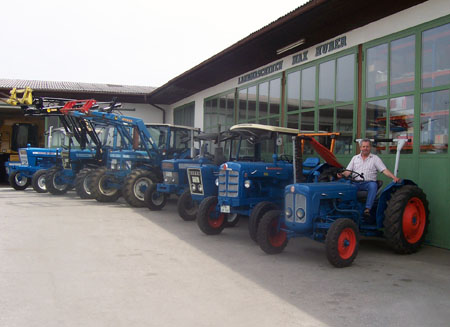 http://www.ford-traktoren-teile.de/landmaschinen%20max%20huber.jpg